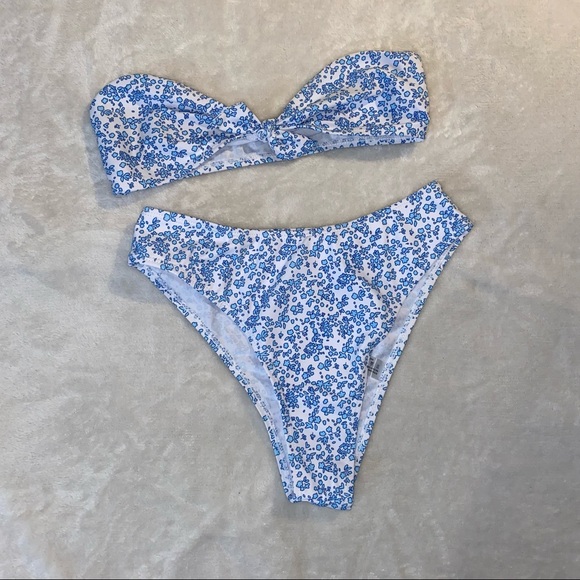 BUNDLE OF THREE!! - Picture 3 of 4